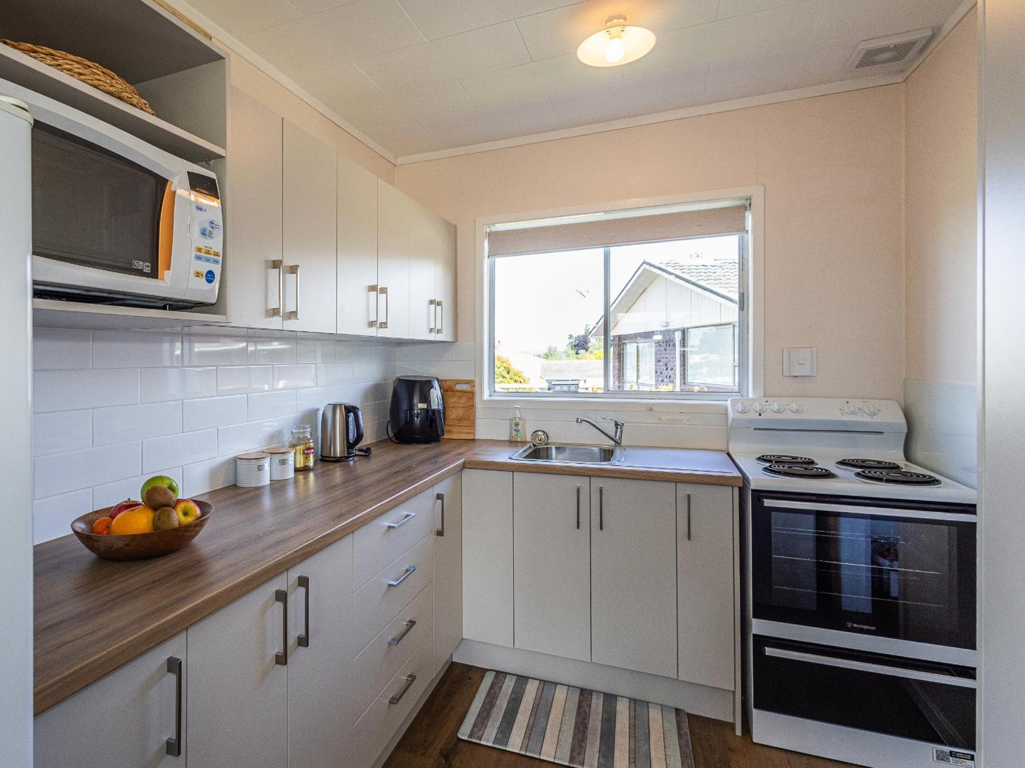 Central Riverside Retreat - Taupo Holiday Home Extérieur photo